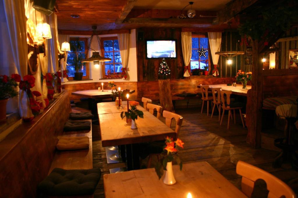 Gasthaus Falbesoner Apartment Gschnitz Exterior foto
